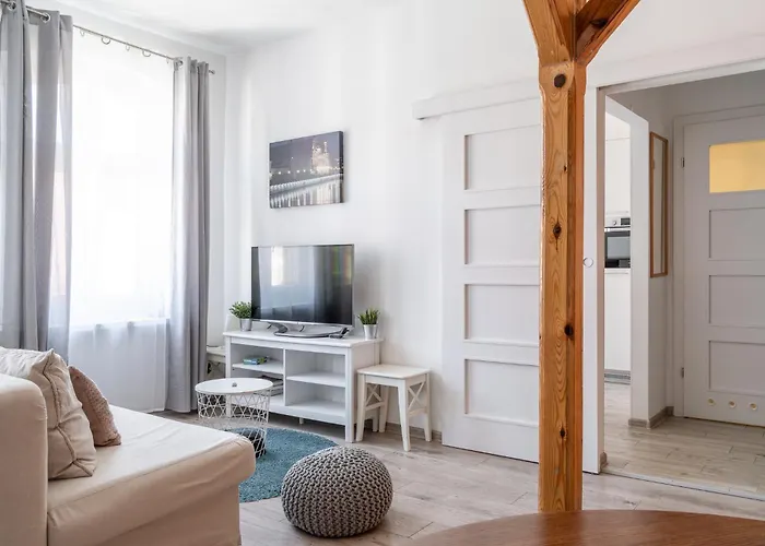 Rentplanet - Swietego Antoniego Apartamento