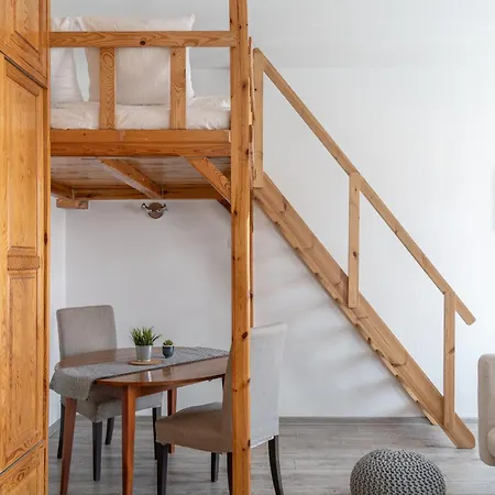 Rentplanet - Swietego Antoniego Apartment